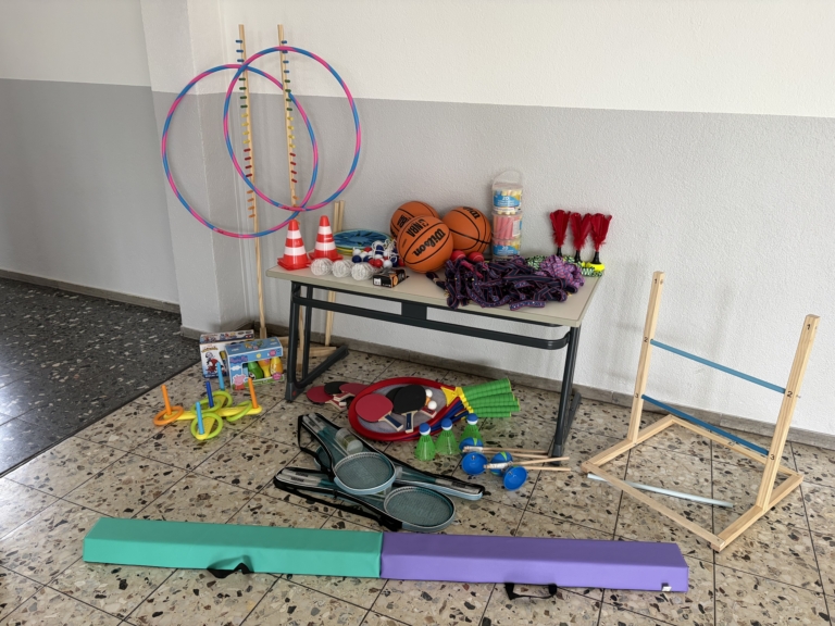 Großzügige Spende für das Spielehaus