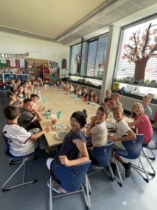 Die 3a nachts in der Schule